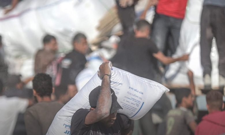 مخدرات في أكياس طحين إغاثة الغزيين