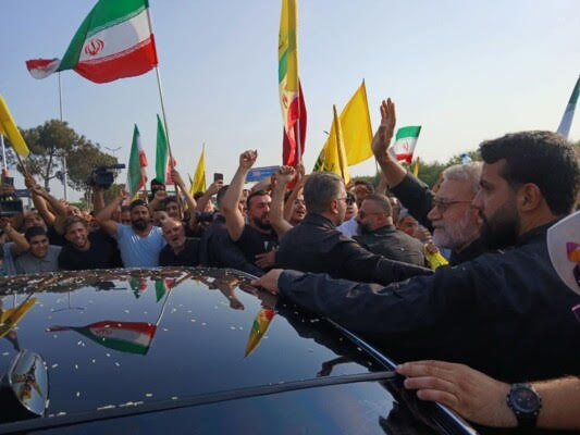 إنقسام لبناني حول إيران خلال زيارة لاريجاني