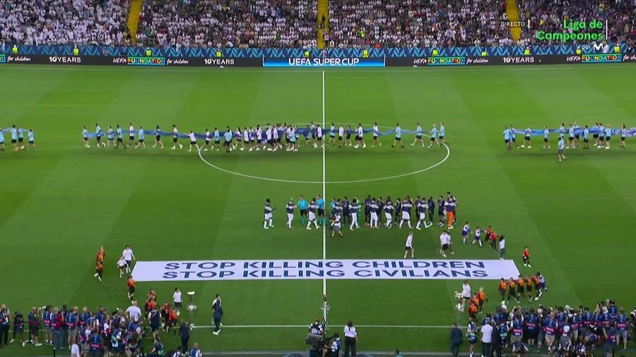 جمهور الكرة الأوروبي يتضامن مع غزة