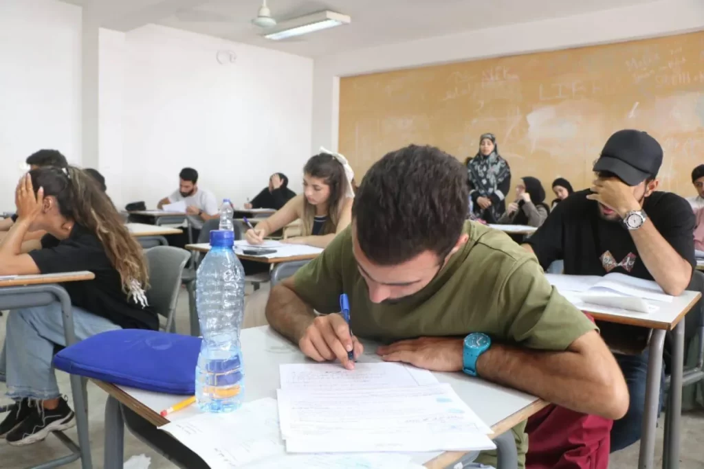 هاشم: تفوق الجنوبيين في الإمتحانات دلالة صمود