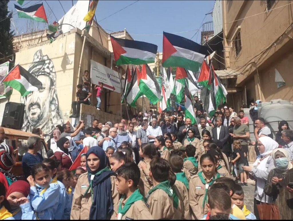 الفصائل تدعو لرفع الأعلام الفلسطينية في لبنان