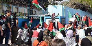 دعوة لإقامة صلاة الجمعة أمام مقر الأونروا في بيروت