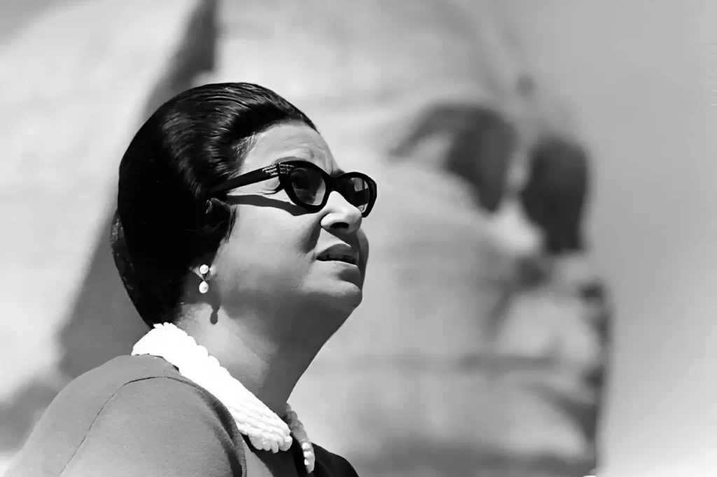 عائلة أم كلثوم تلوح بمقاضاة فرق فنية إسرائيلية