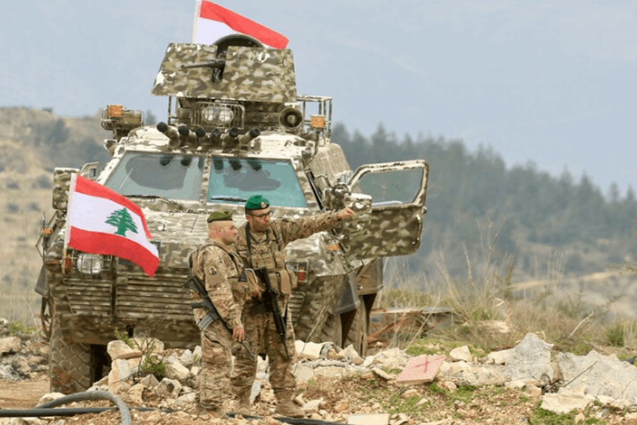 لحود يشيد ببقاء الجيش في جنوب الليطاني