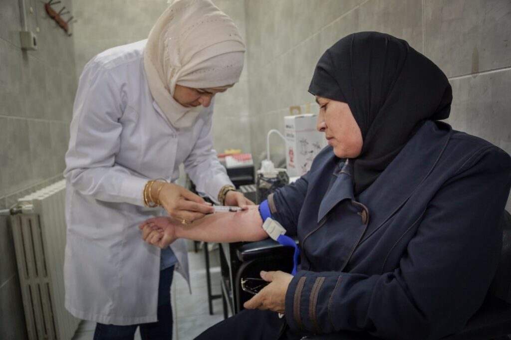 الأونروا تستأنف تحويلات الإستشفاء