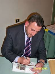 رحيل الشاعر الخطيب بعد حياة حافلة بالعطاء