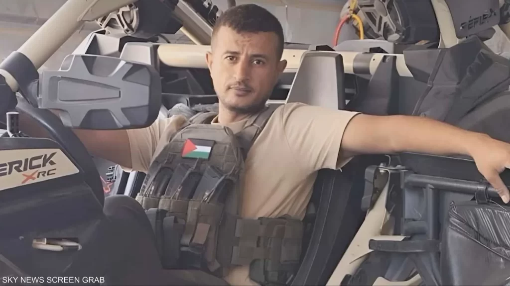 مخيمات لبنان تحتفل بمقتل أبو شباب