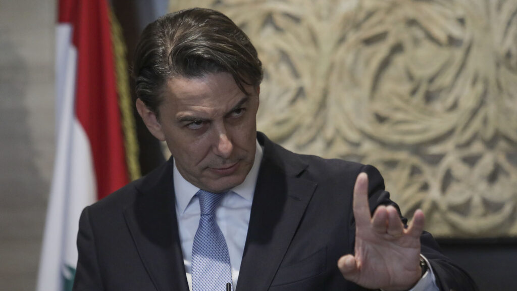 هوكشتاين يحذر الكيان من مغامرة في لبنان