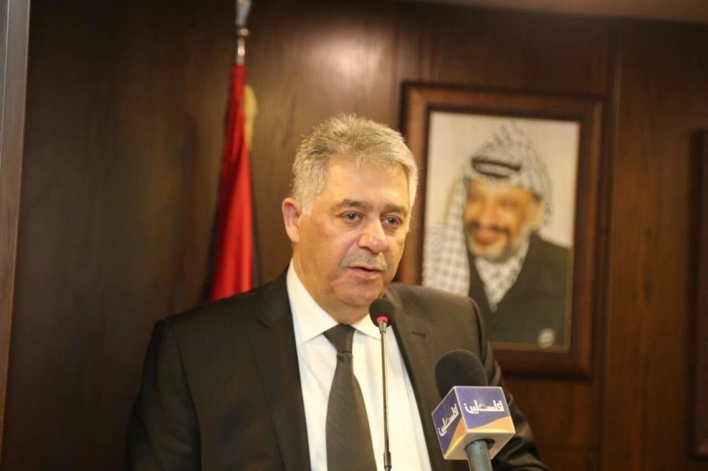 السلطة تطلب تسليم دبور