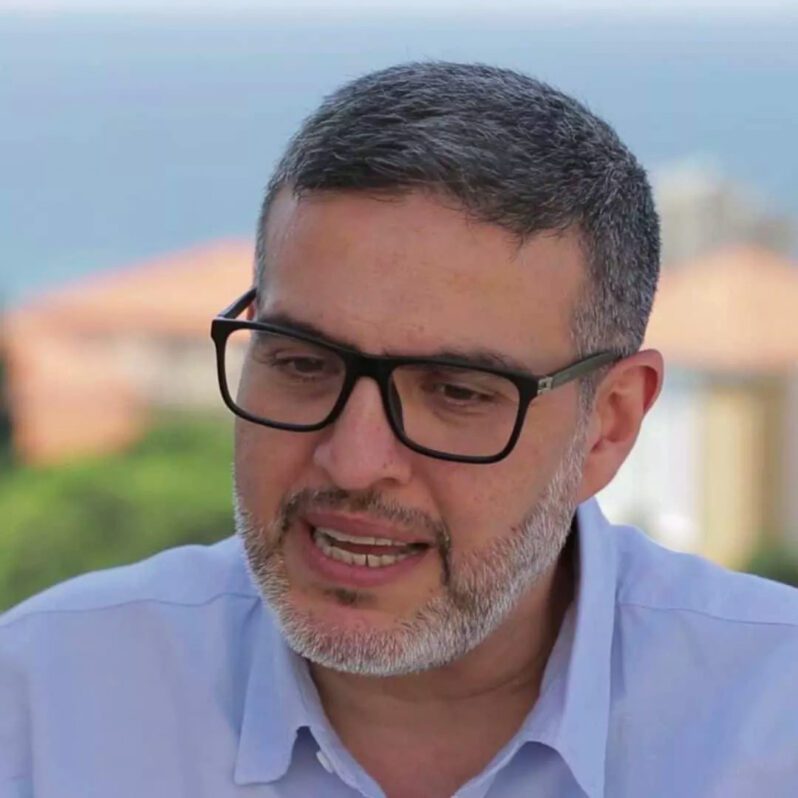 تبرئة أبو ستة من معاداة السامية