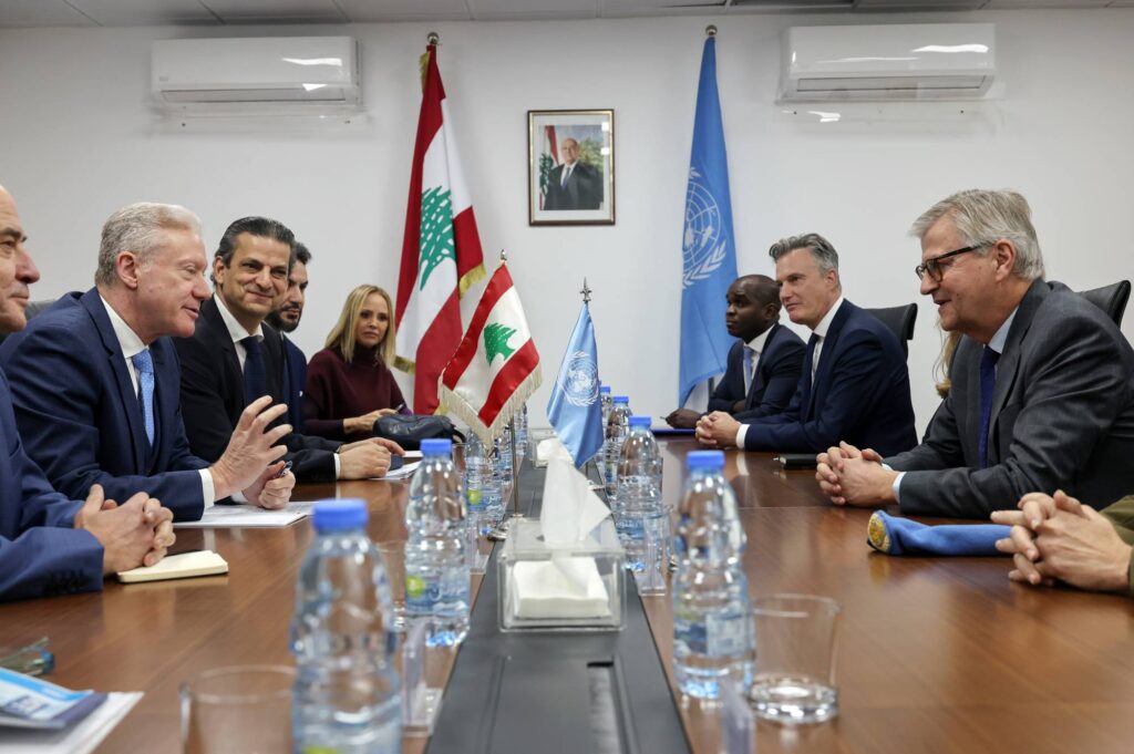 الميكانيزم تغادر لبنان خشية التصعيد في الخليج