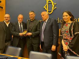 فوز أبو جزر بالدكة الذهبية