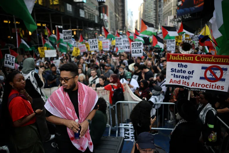 تراجع نسبة تأييد الديمقراطيين الأمريكيين للكيان