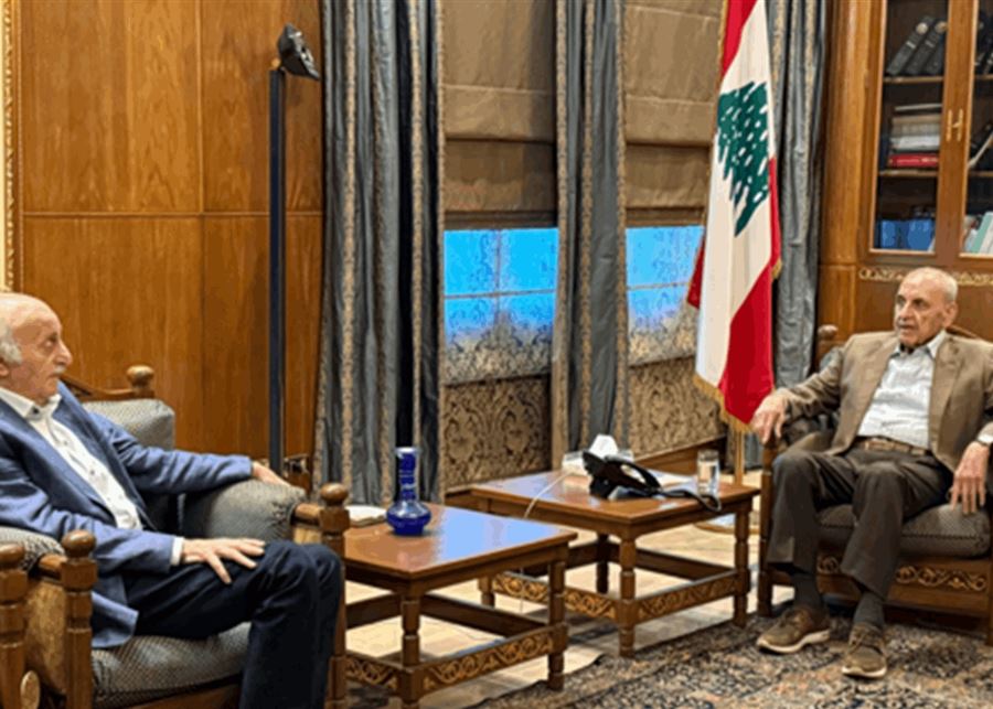 جنبلاط: الأولوية لتحسين ظروف الإيواء
