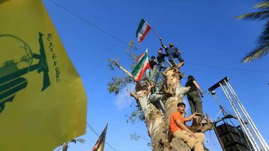 حزب الله يطالب الحكومة بتصحيح علاقاتها مع إيران