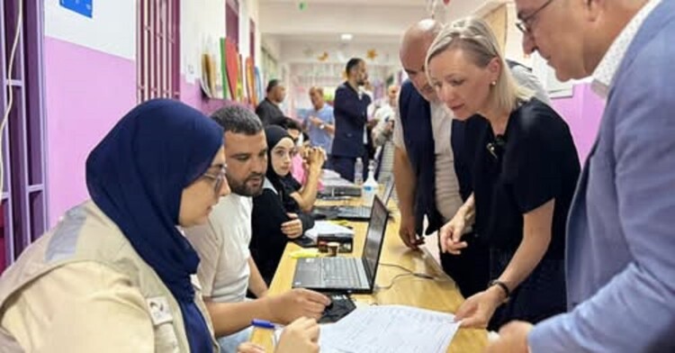 الأونروا توجه رسائل خاطئة لغير المستفيدين من المساعدات