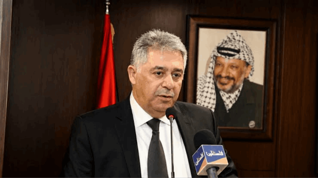 جنبلاط يستغرب توقيف دبور