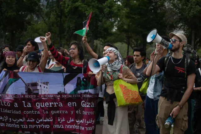 فصل طلاب فلسطينيين من جامعات الكيان لرفضهم الابادة في غزة