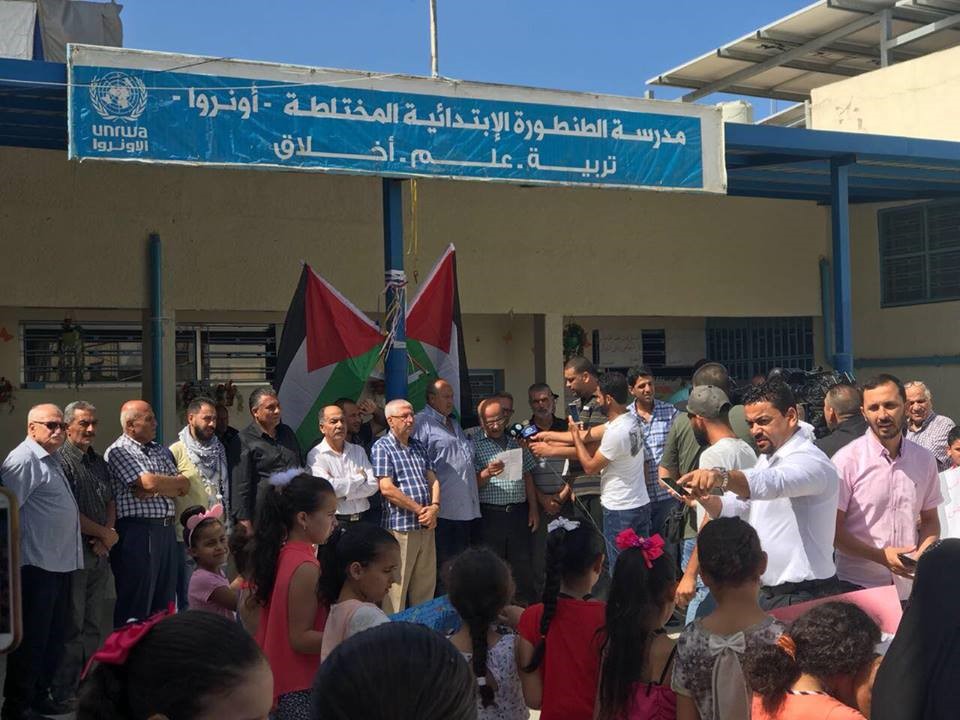 الأونروا تلوح بإجراءات قانونية بحق المعتدين على منشآته